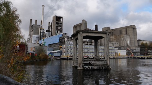 Sementfabrikken til Heidelberg Materials i Brevik, Telemark.